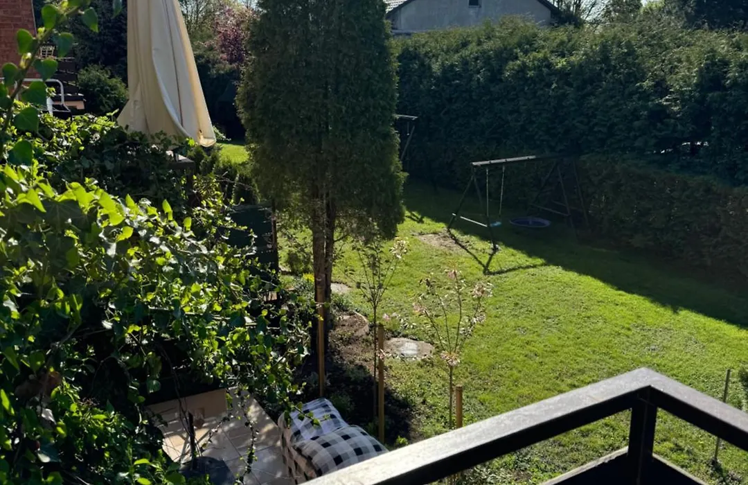 Blue Zone Apartment With Free Parking, Balcony And Garden-1