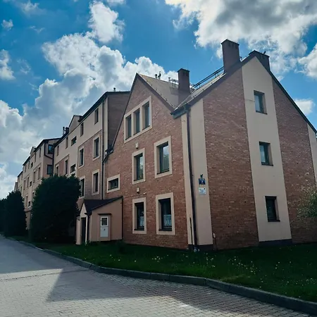 Blue Zone Apartment With Free Parking, Balcony And Garden-2